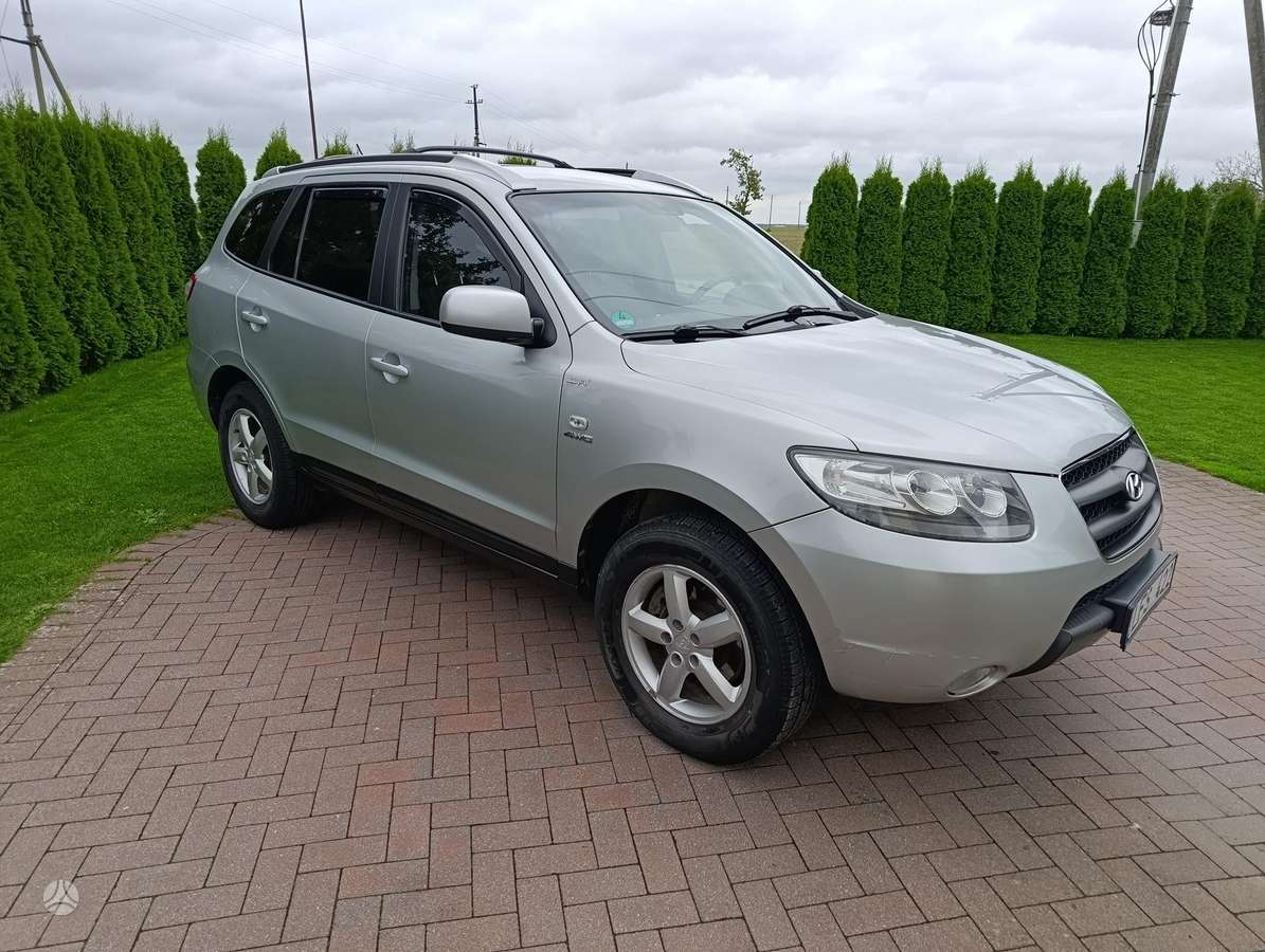 Hyundai Santa 2007 — вигляд ззаду