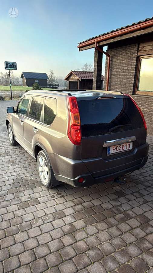 Nissan X-Trail 2008 — engine 2000 cm³, 150 HP (110kW)