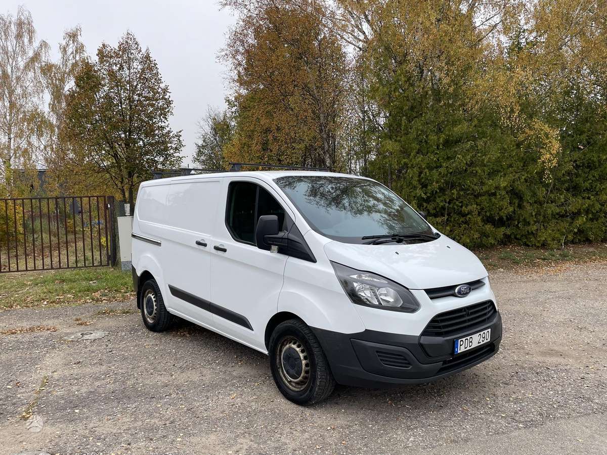 Ford Transit 2014 — interior