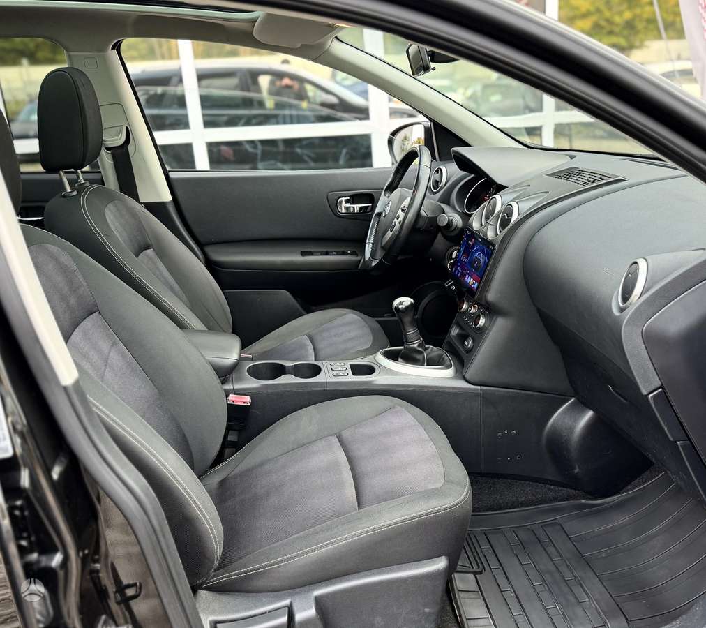 Nissan Qashqai+2 2012 — photo 16