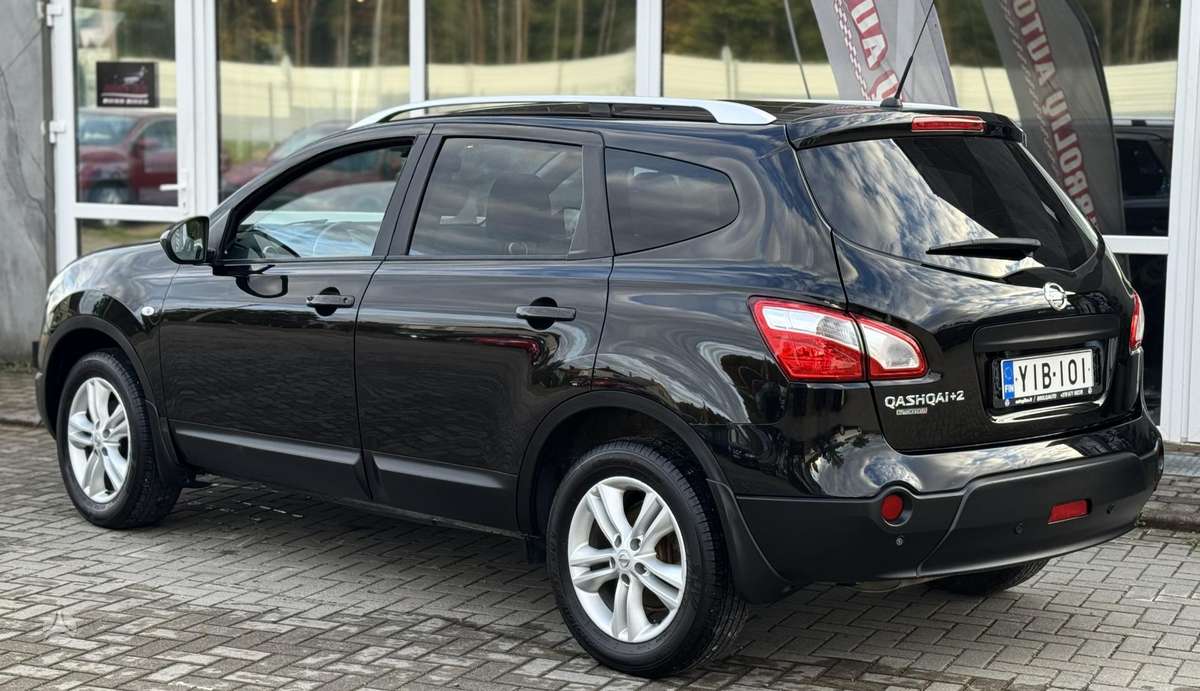 Nissan Qashqai+2 2012 — photo 8