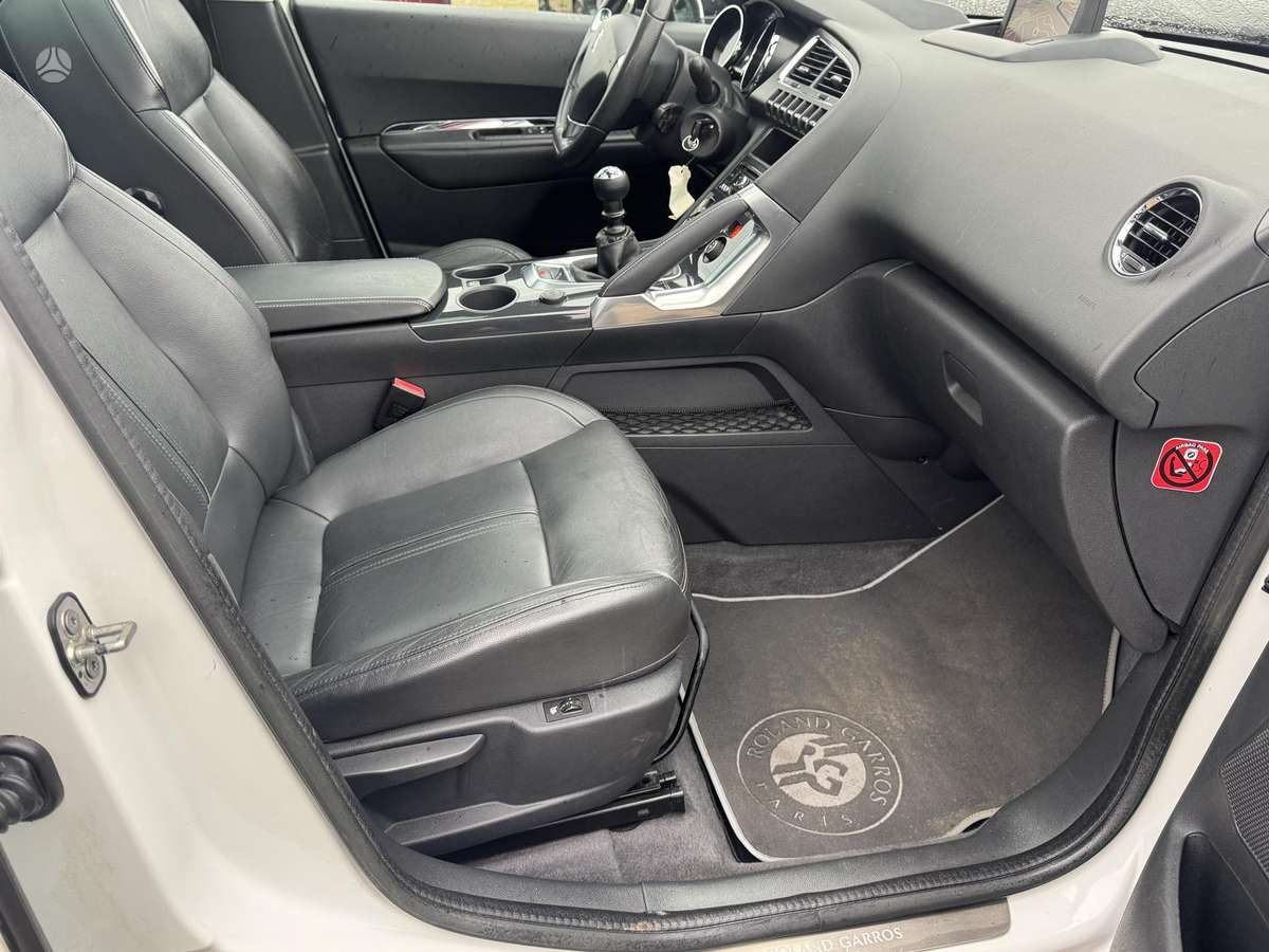 Peugeot 3008 2014 — photo 15