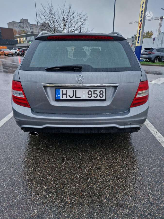 Mercedes-Benz C250 2013 — photo 5