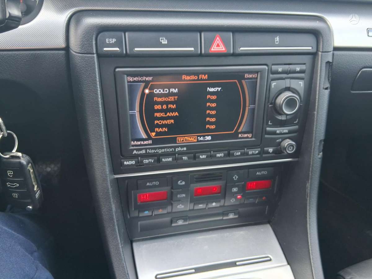Audi A4 2007 — photo 22