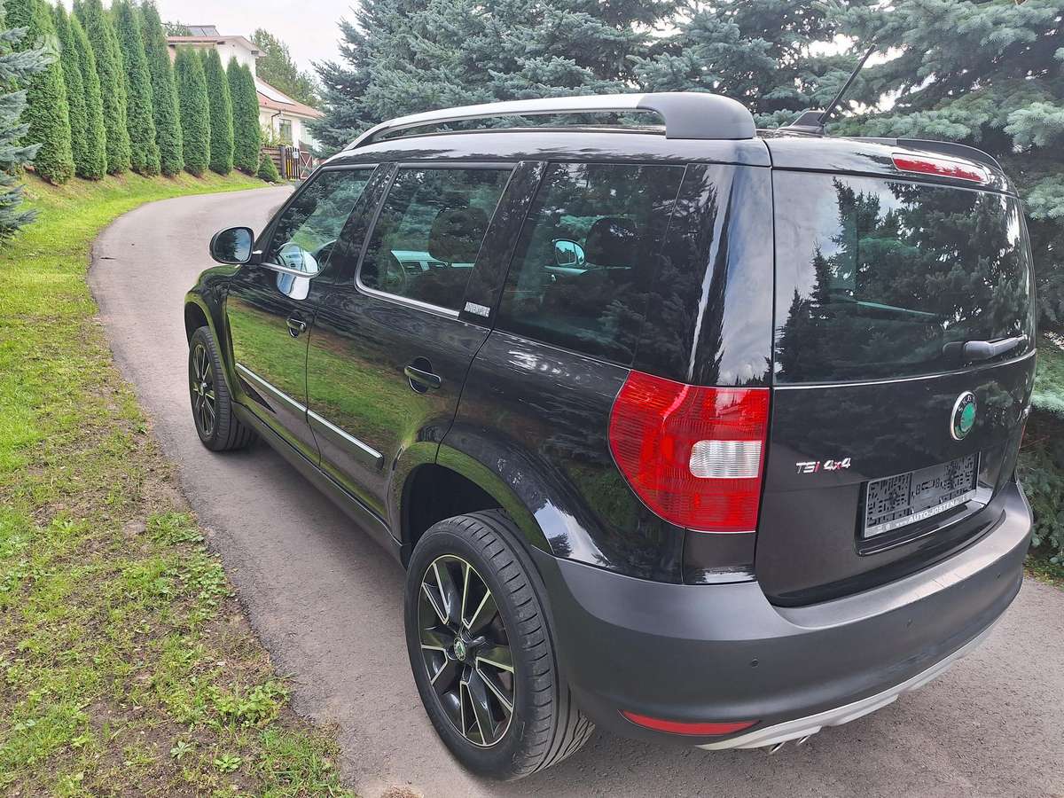 Skoda Yeti 2013 — двигун 1800 cm³, 160 HP (118kW)