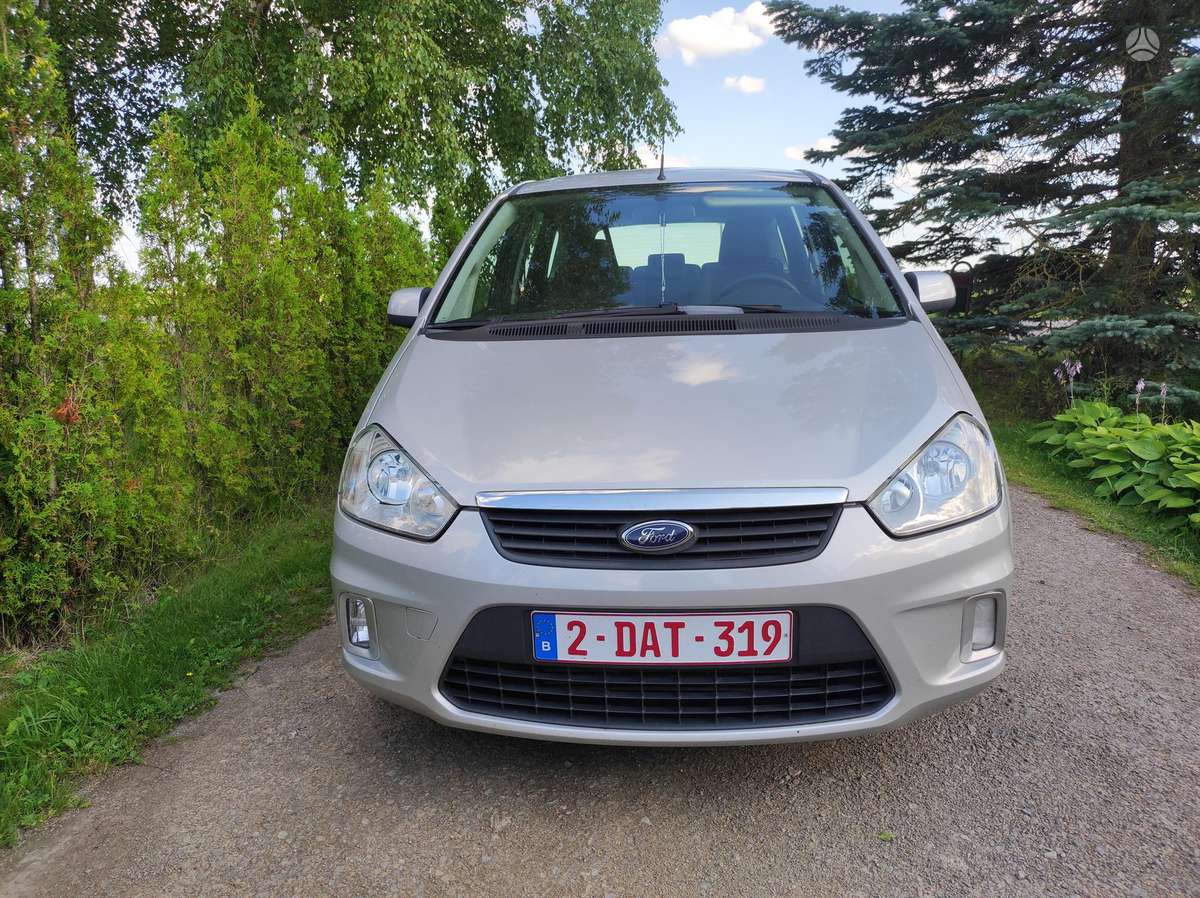 Ford C-MAX 2009 — вигляд ззаду