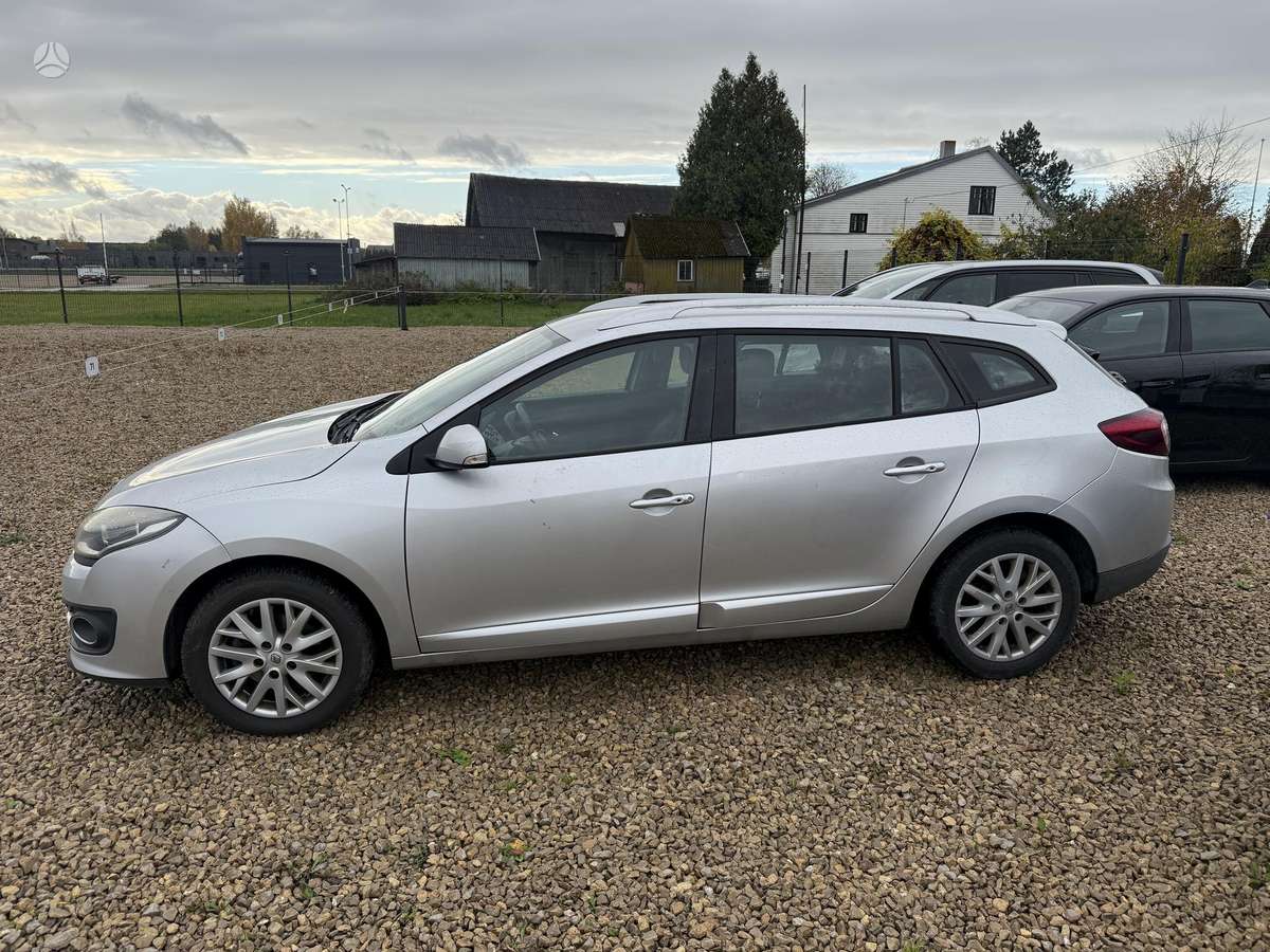 Renault Megane 2015 — photo 8