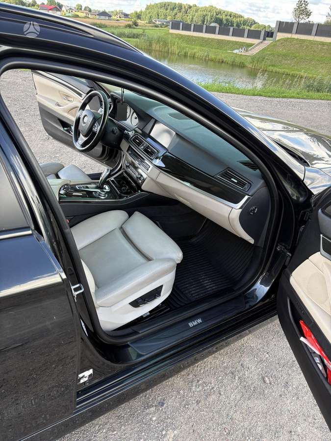 BMW 525 2010 — photo 17