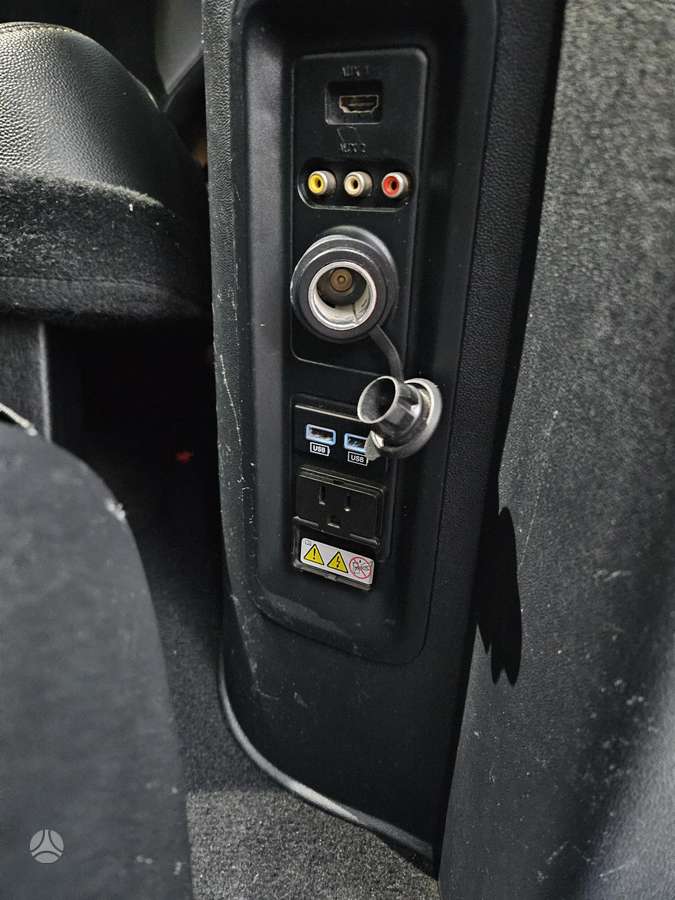 Dodge Grand 2015 — фото 13