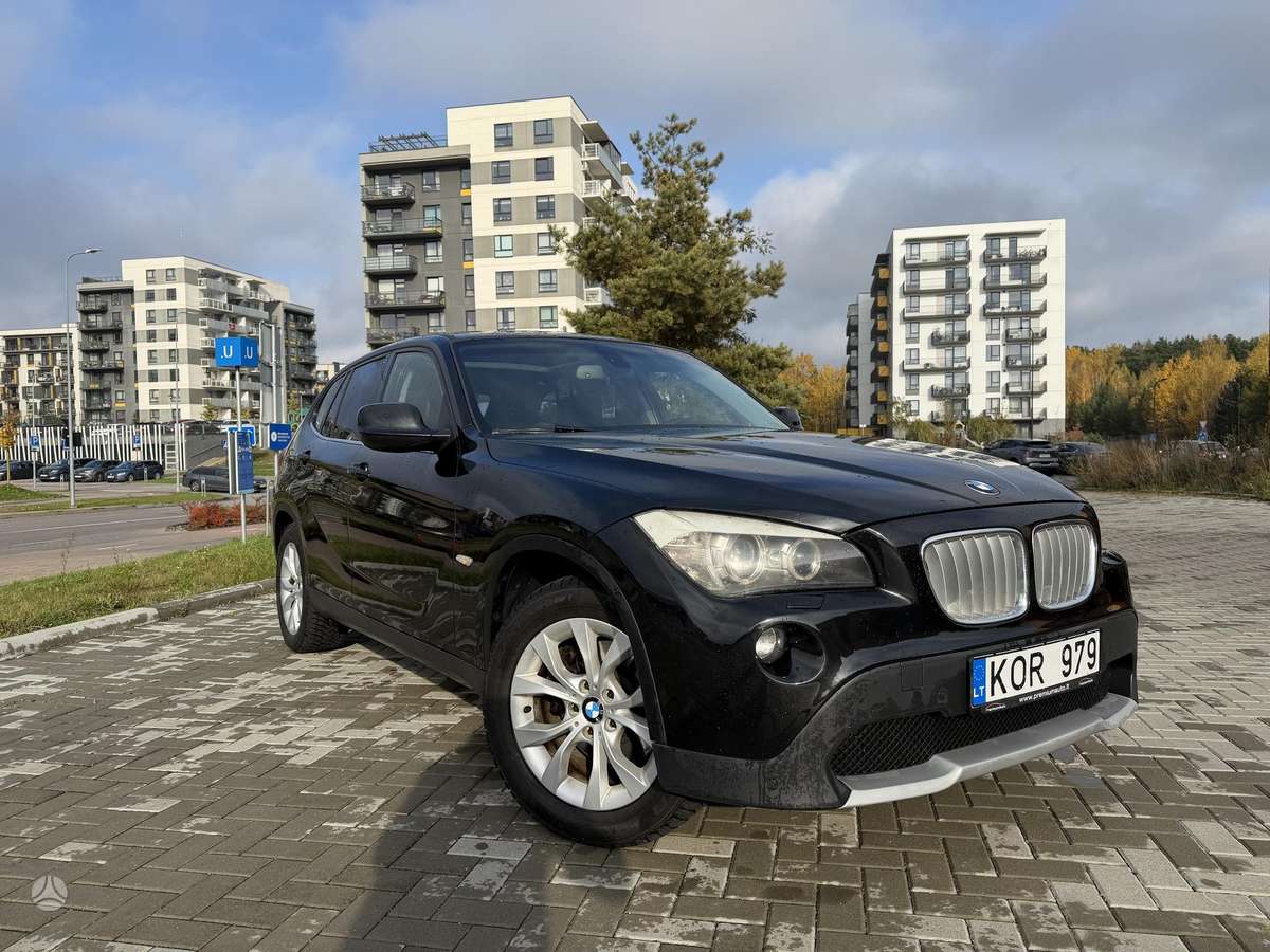 BMW X1 2011 — фото 8