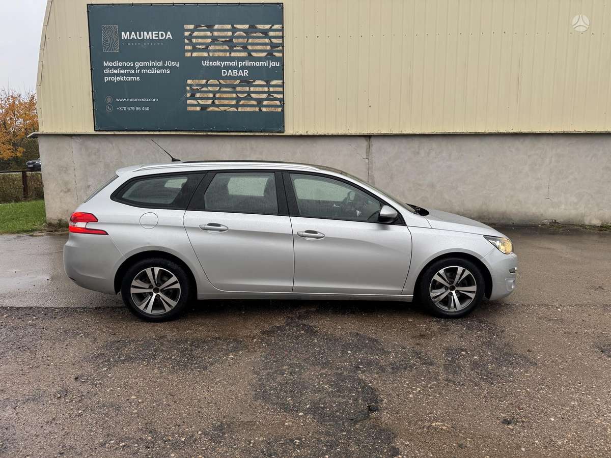Peugeot 308 2014 — photo 7