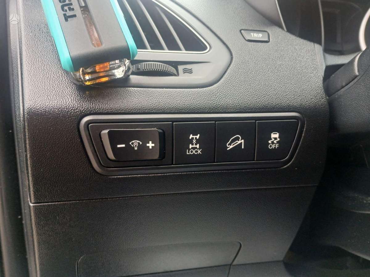 Hyundai ix35 2012 — photo 12