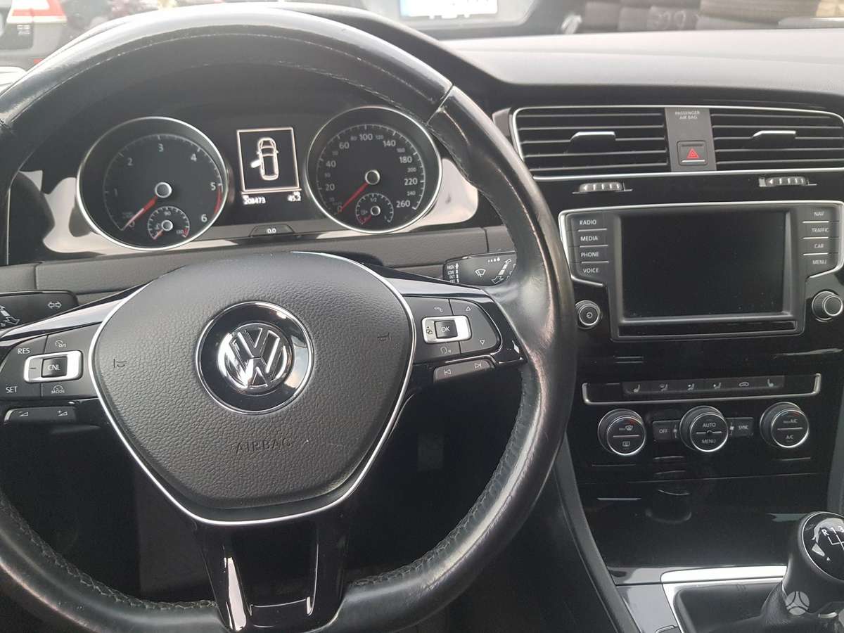Volkswagen Golf 2015 — photo 16