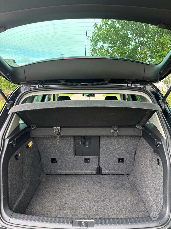 Volkswagen Tiguan 2010 — photo 10