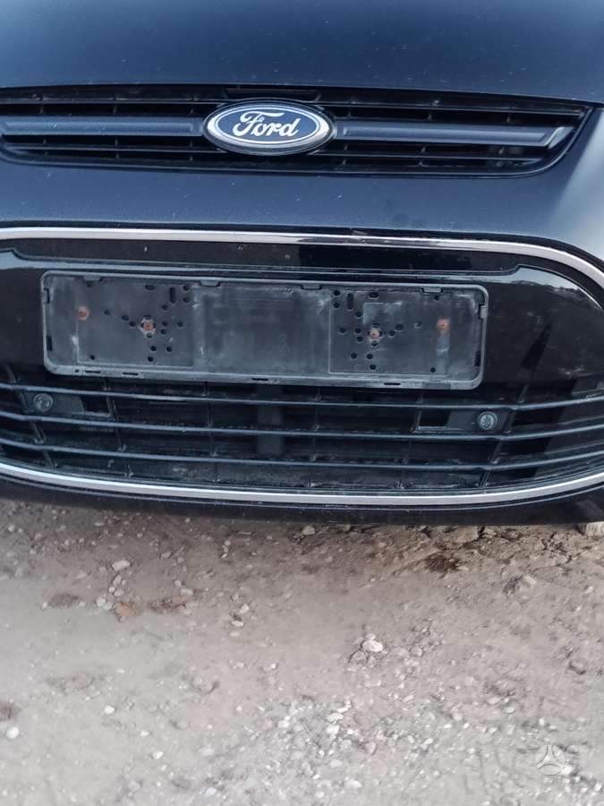 Ford S-MAX 2013 — photo 20