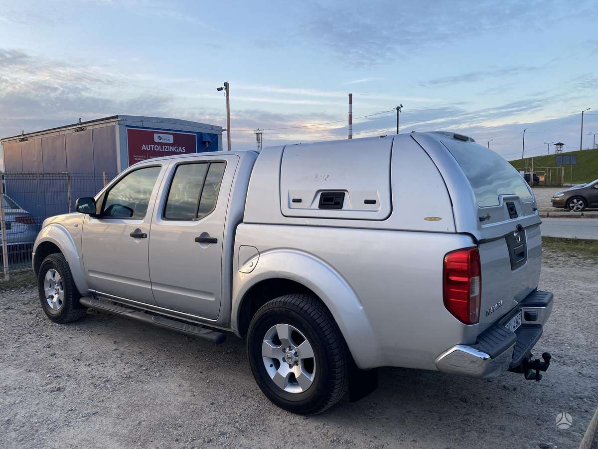 Nissan Navara 2005 — engine 2488 cm³, 174 HP (128kW)