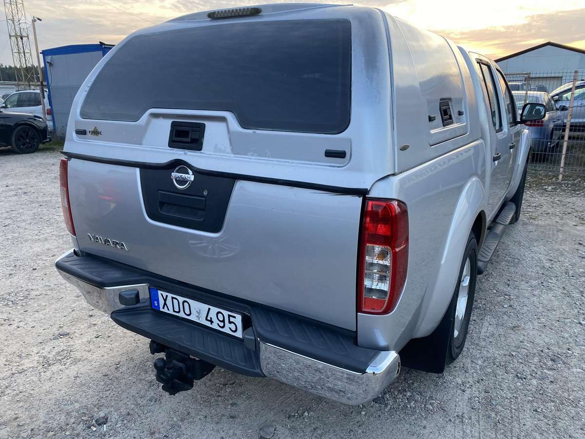 Nissan Navara 2005 — photo 5