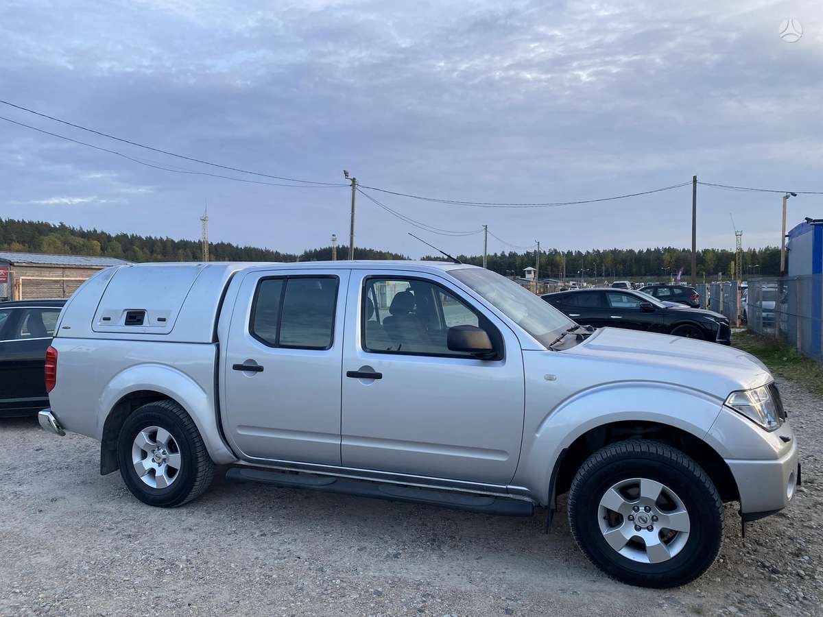 Nissan Navara 2005 — photo 7