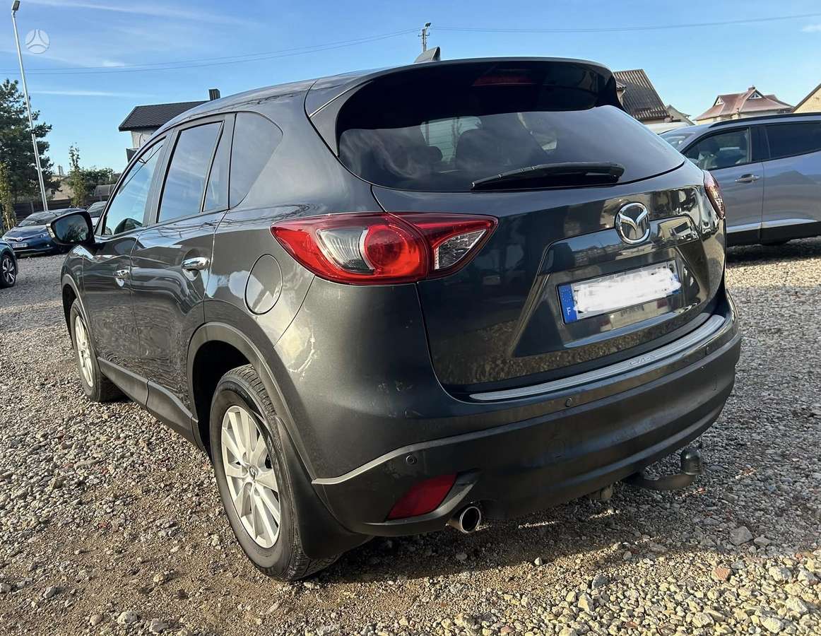 Mazda CX-5 2014 — rear view
