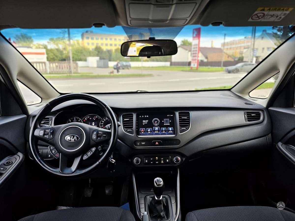 Kia Carens 2013 — photo 12