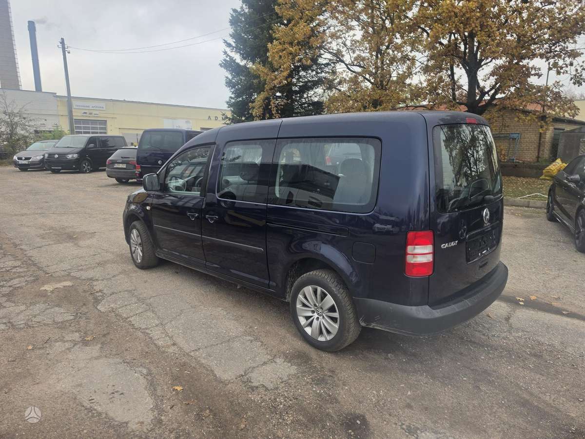 Volkswagen Caddy 2012 — салон