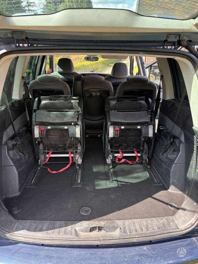 Citroen C8 2009 — photo 13