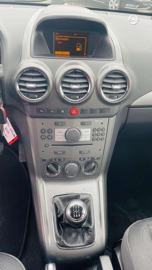 Opel Antara 2009 — photo 13