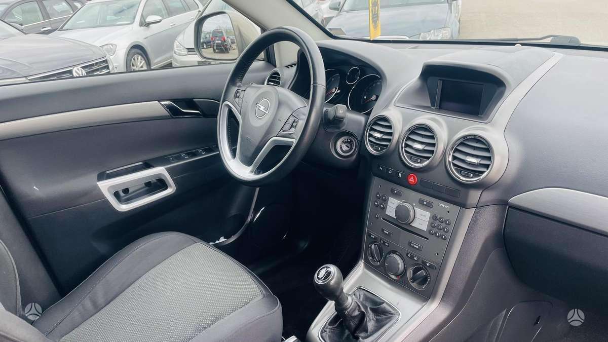 Opel Antara 2009 — photo 21
