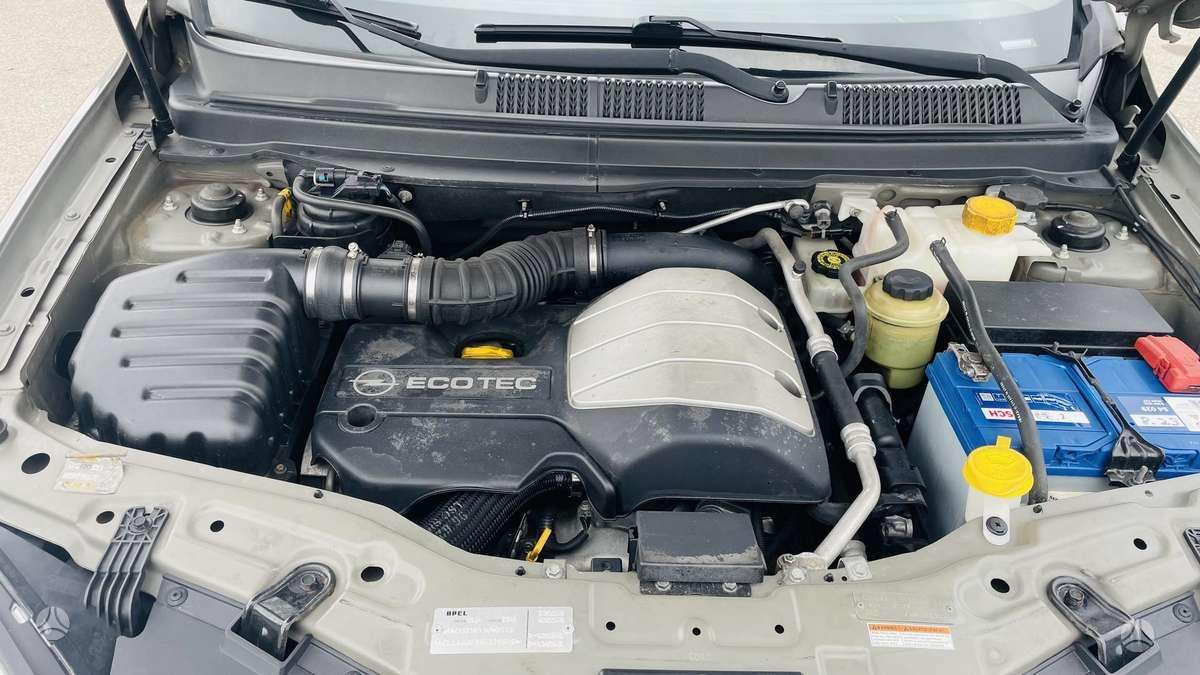 Opel Antara 2009 — photo 26