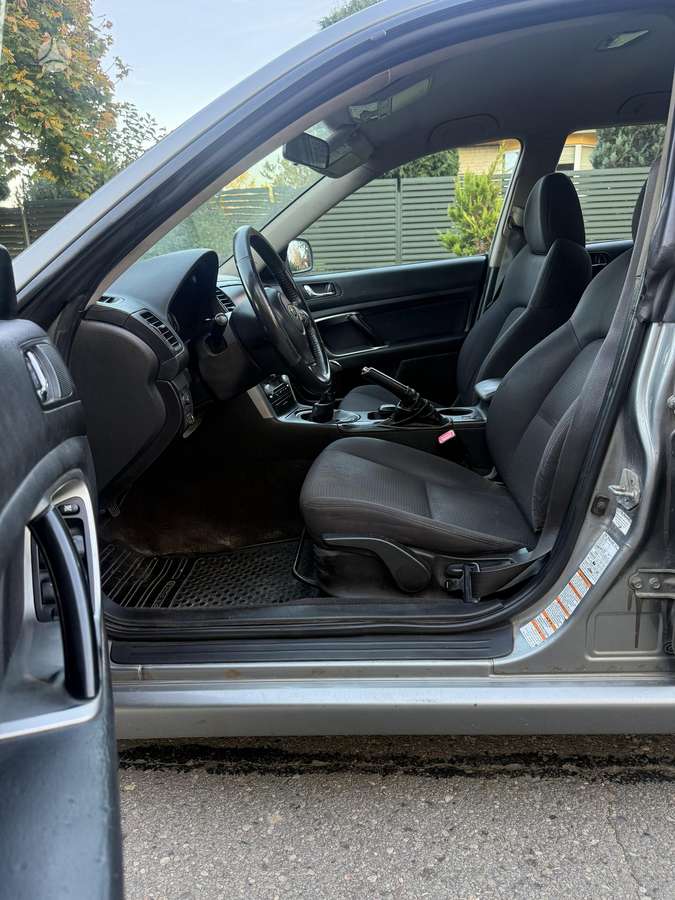 Subaru Legacy 2007 — photo 13