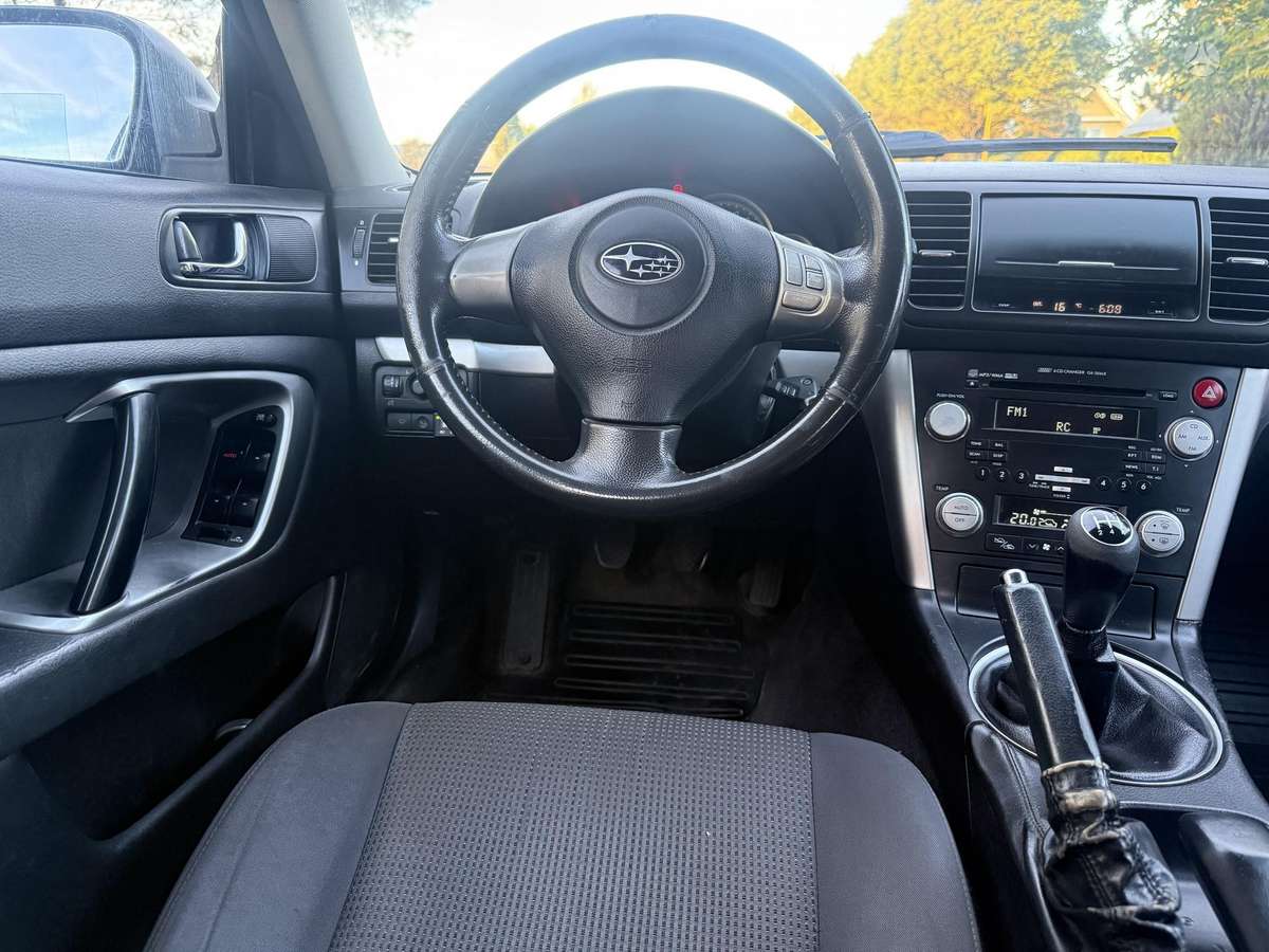 Subaru Legacy 2007 — photo 14