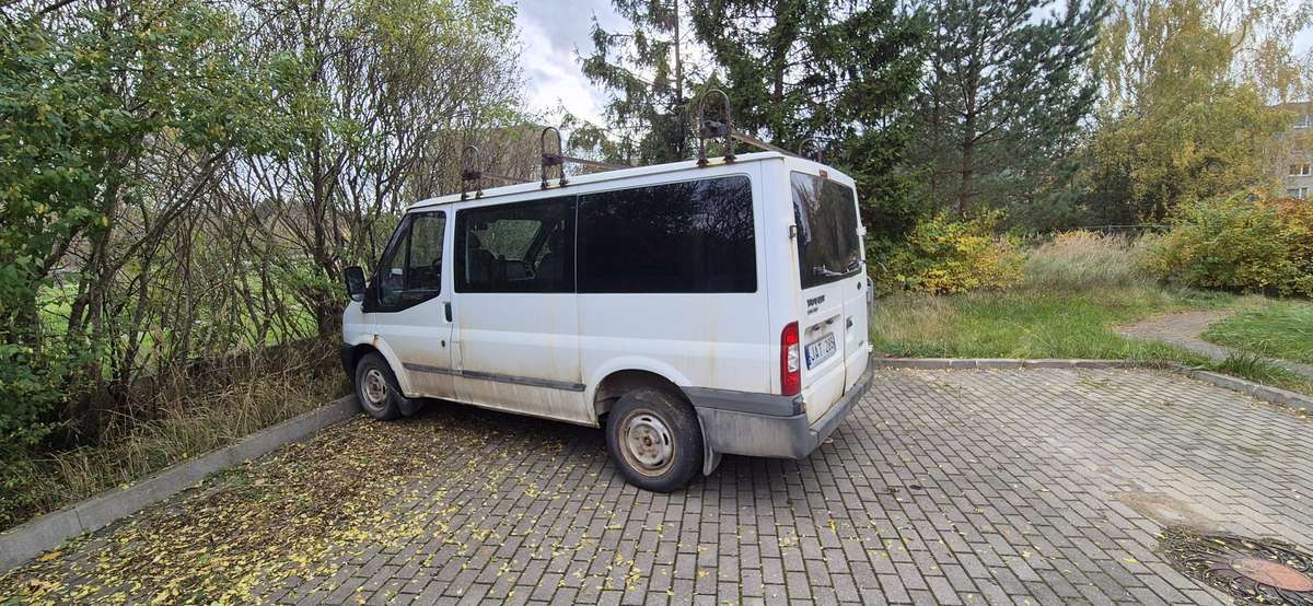 Ford Transit 2010 — photo 5