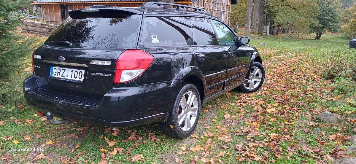 Subaru Outback 2008 — вигляд ззаду