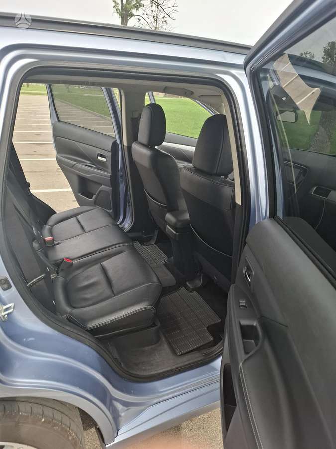 Mitsubishi Outlander 2014 — engine 1998 cm³, 121 HP (89kW)