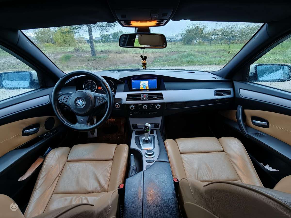 BMW 535 2009 — photo 19