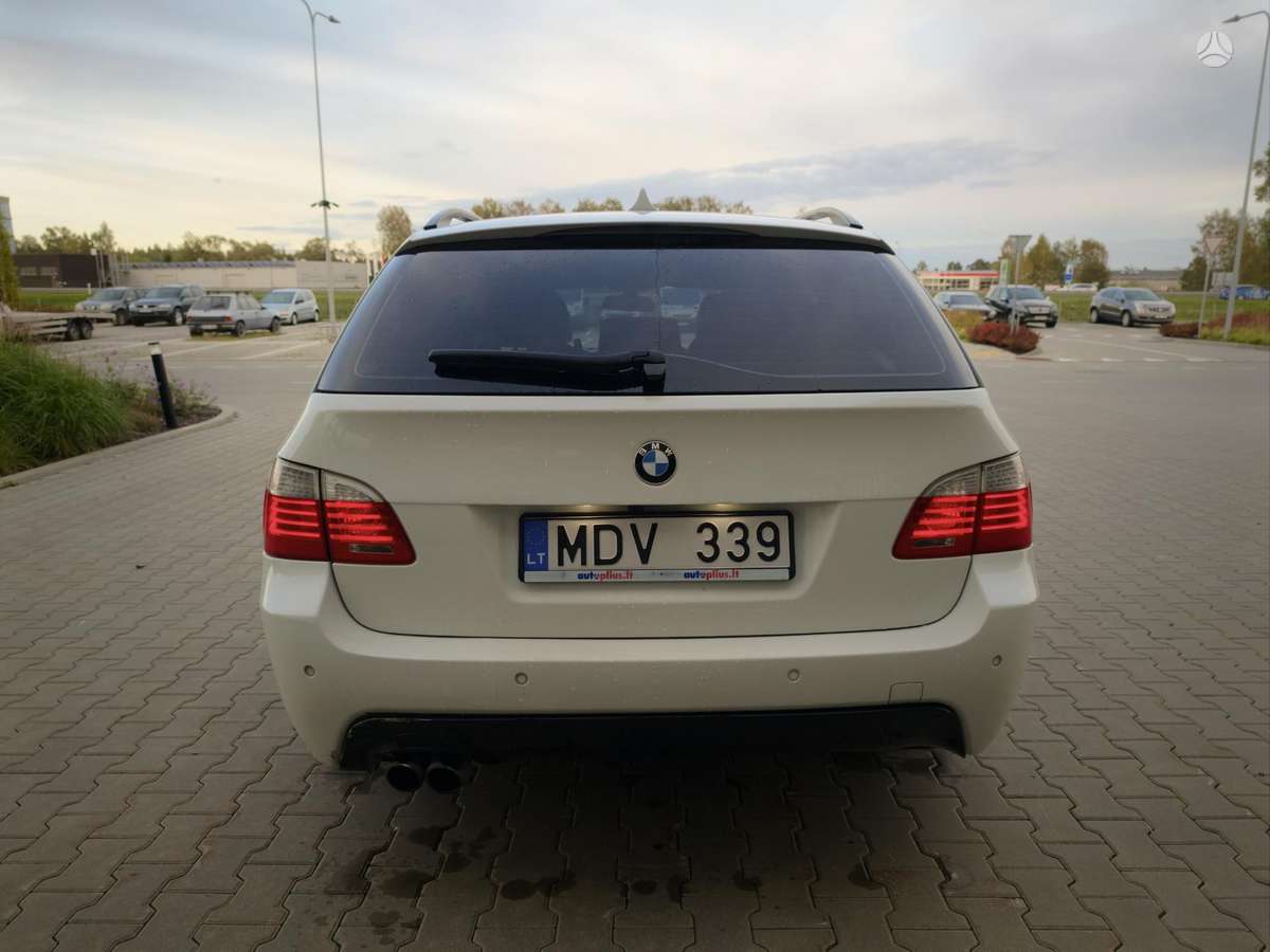 BMW 535 2009 — photo 9