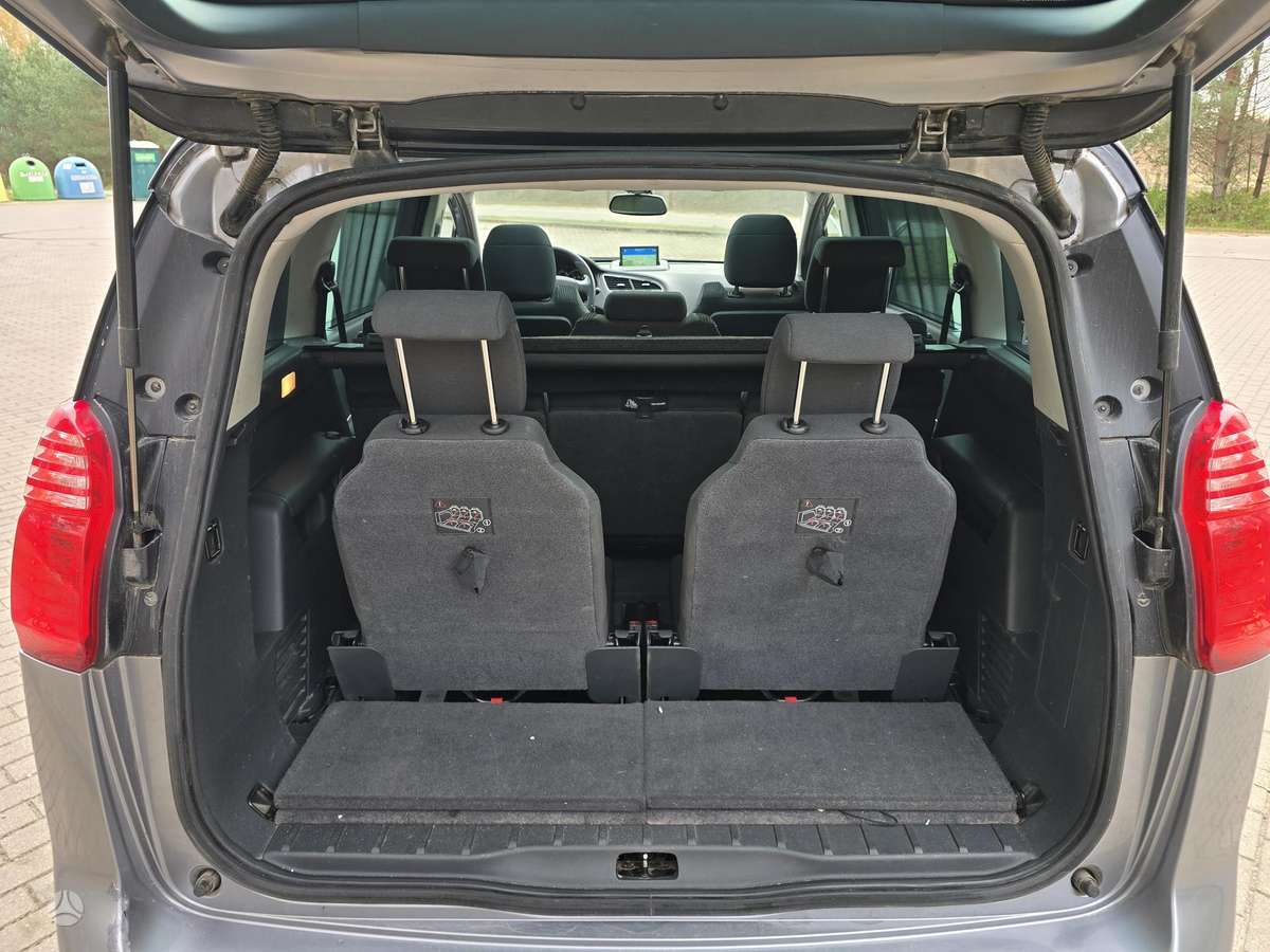 Peugeot 5008 2014 — photo 19