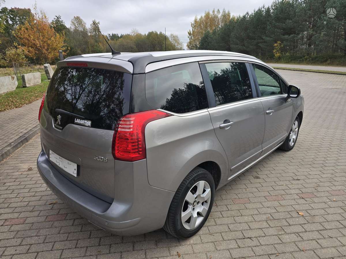Peugeot 5008 2014 — photo 7