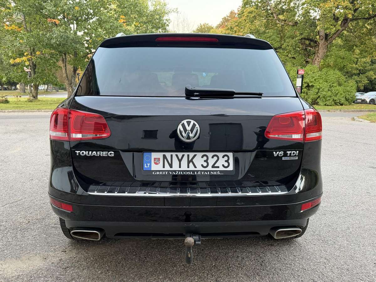Volkswagen Touareg 2011 — photo 10