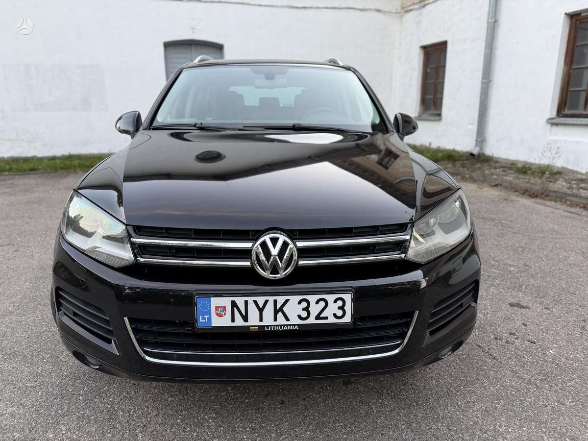 Volkswagen Touareg 2011 — engine 2967 cm³, 241 HP (177kW)