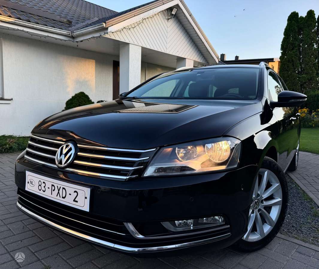 Volkswagen Passat 2012 — photo 18
