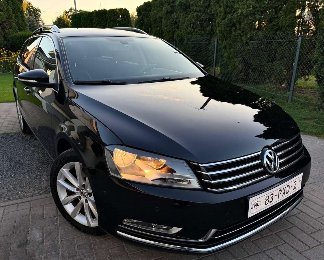 Volkswagen Passat 2012 — photo 19