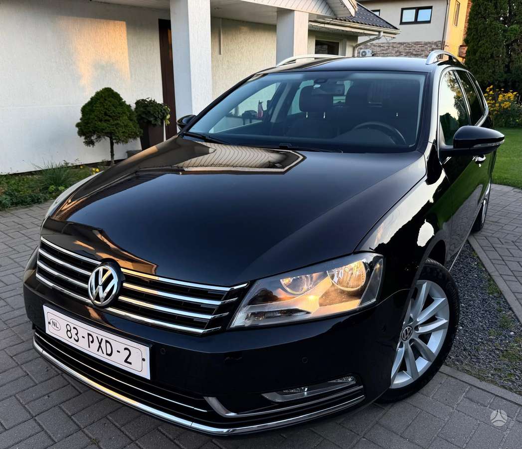 Volkswagen Passat 2012 — photo 24