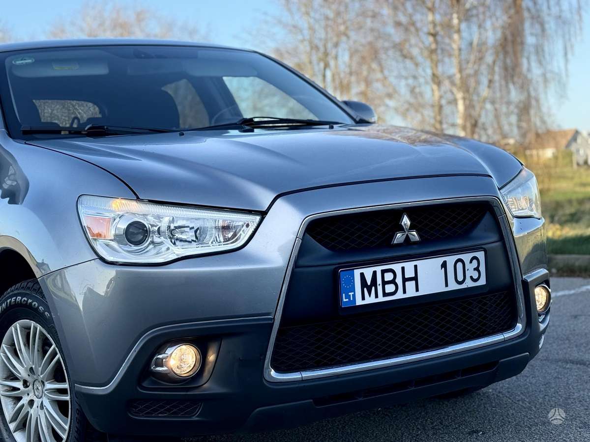 Mitsubishi ASX 2012 — photo 8