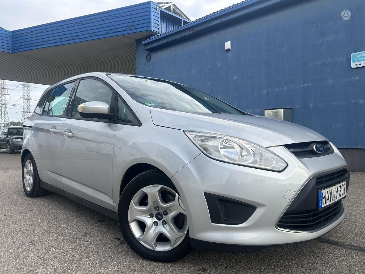Ford Grand 2011 — photo 17