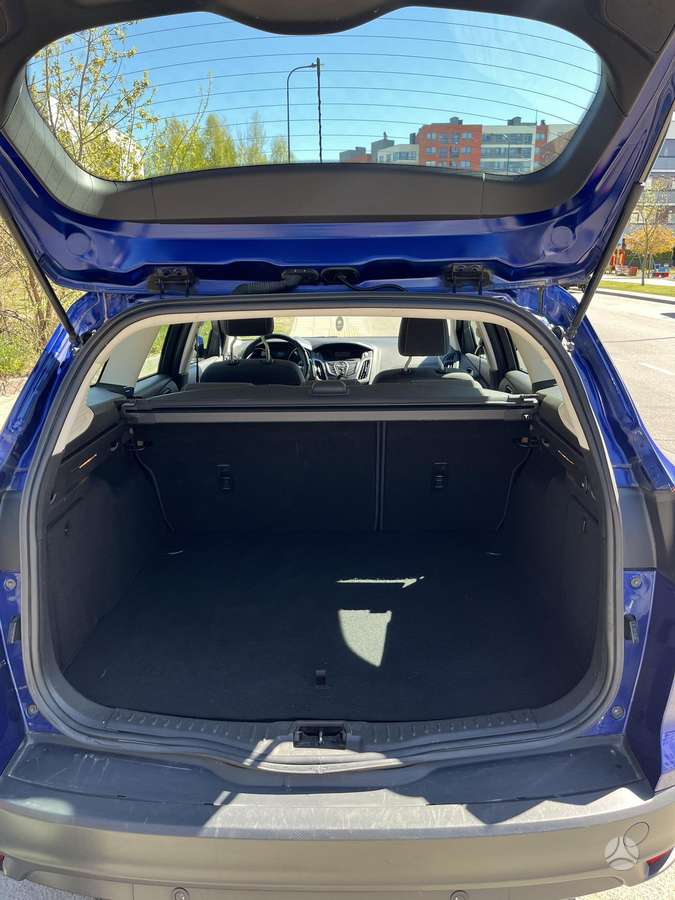 Ford Focus 2014 — photo 10