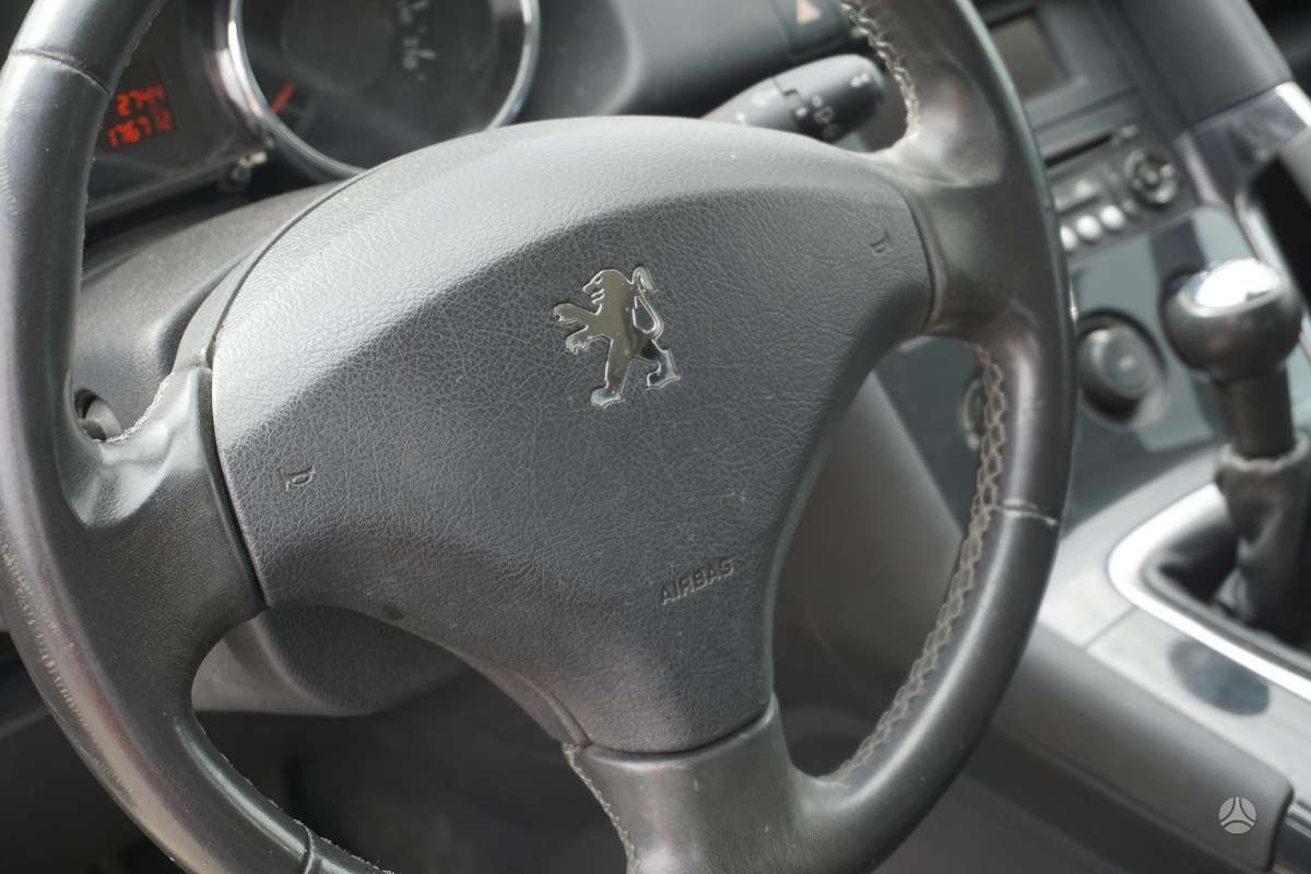 Peugeot 3008 2012 — photo 16