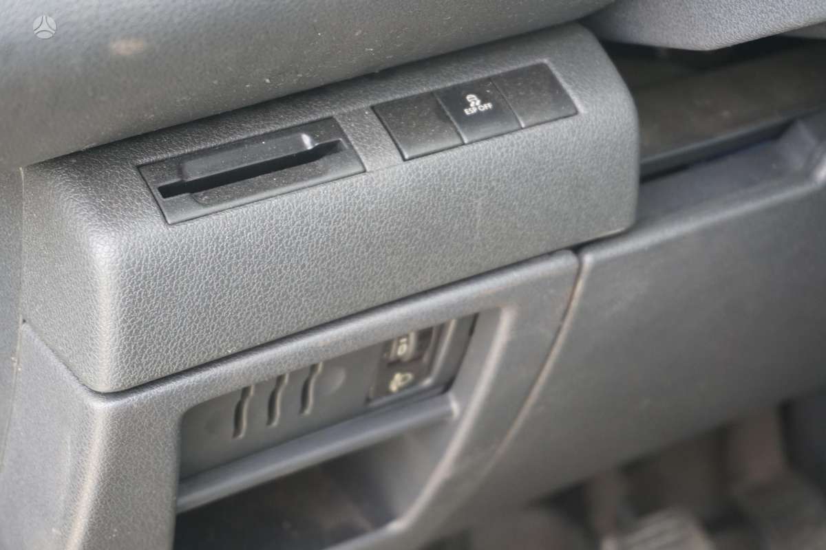 Peugeot 3008 2012 — photo 19