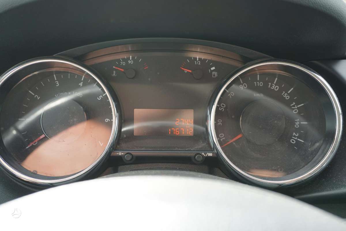 Peugeot 3008 2012 — photo 20