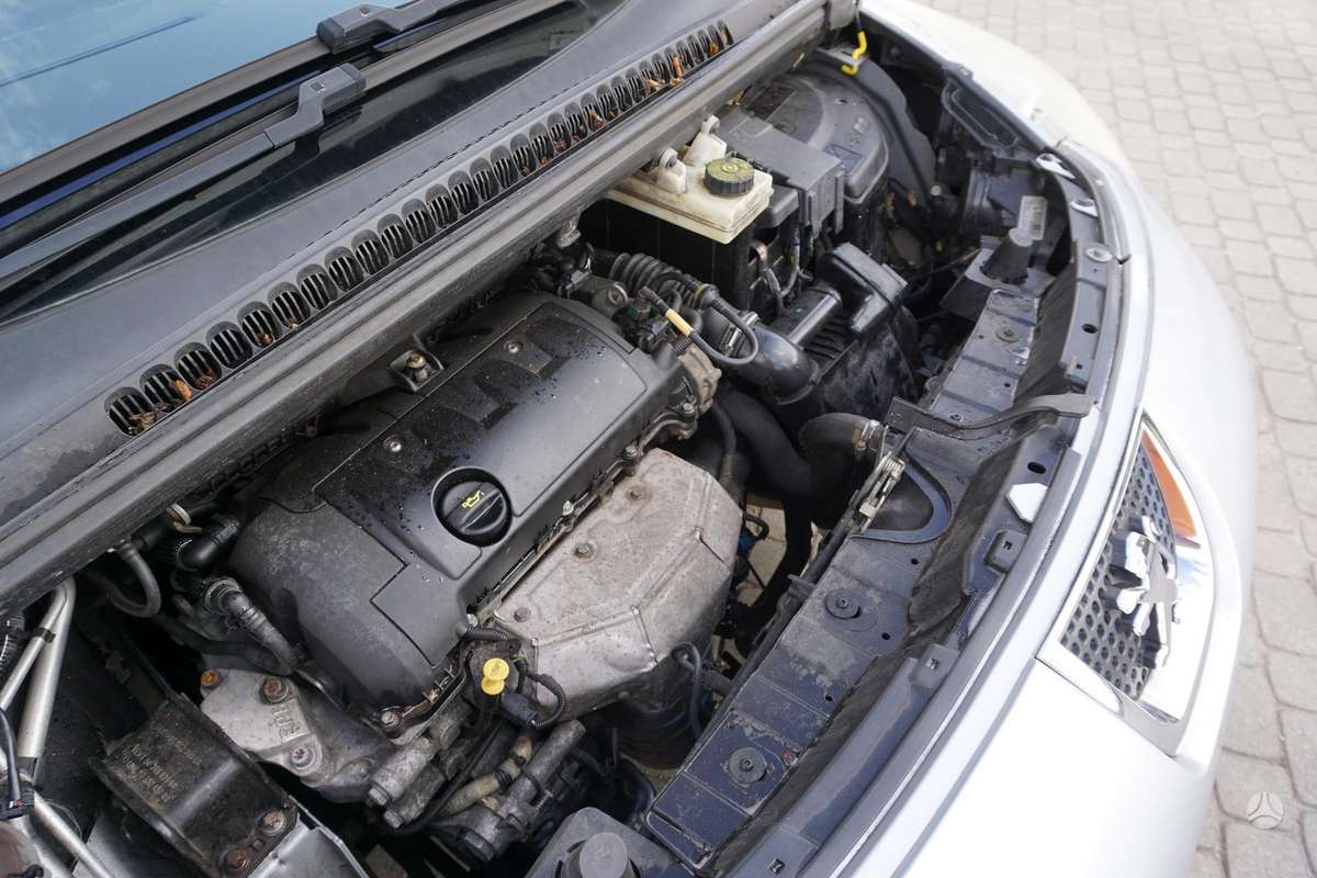 Peugeot 3008 2012 — photo 23